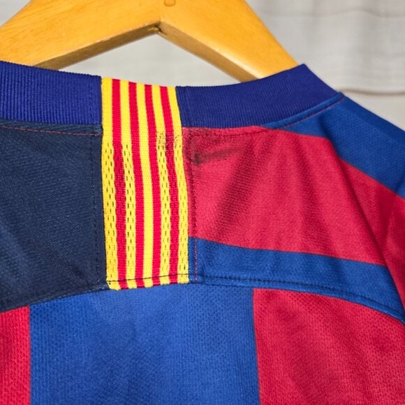 Nike FC BARCELONA 20TH ANNIVERSARY Stadium Jersey Womens M Slim Fit 943018-456 - Picture 6 of 6